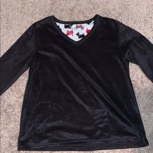 Croft and barrow fuzzy pj shirt